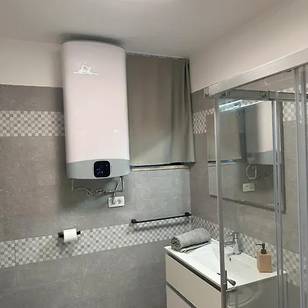 Apartma Anze Samec 아파트 *