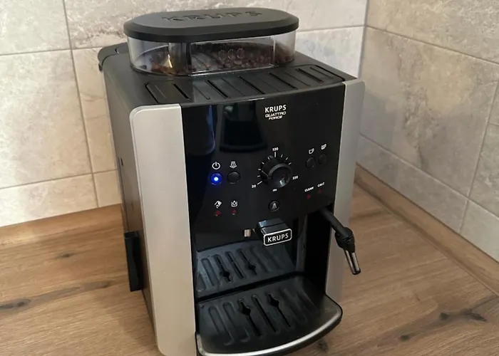 Apartma Anze Samec 아파트 Dobravlje