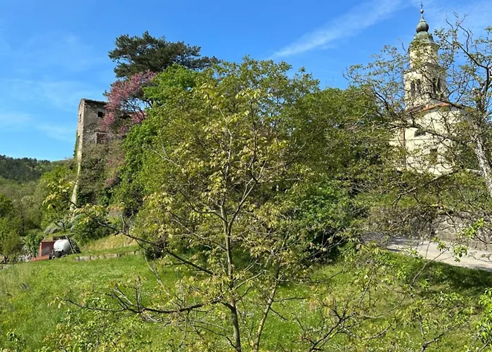 Apartma Anze Samec Dobravlje